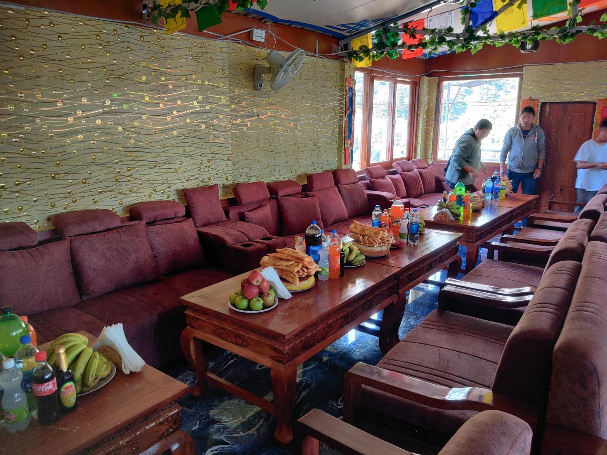 Hotel Akash - Luxury Hotel In Mcleodganj McLeod Ganj Ngoại thất bức ảnh