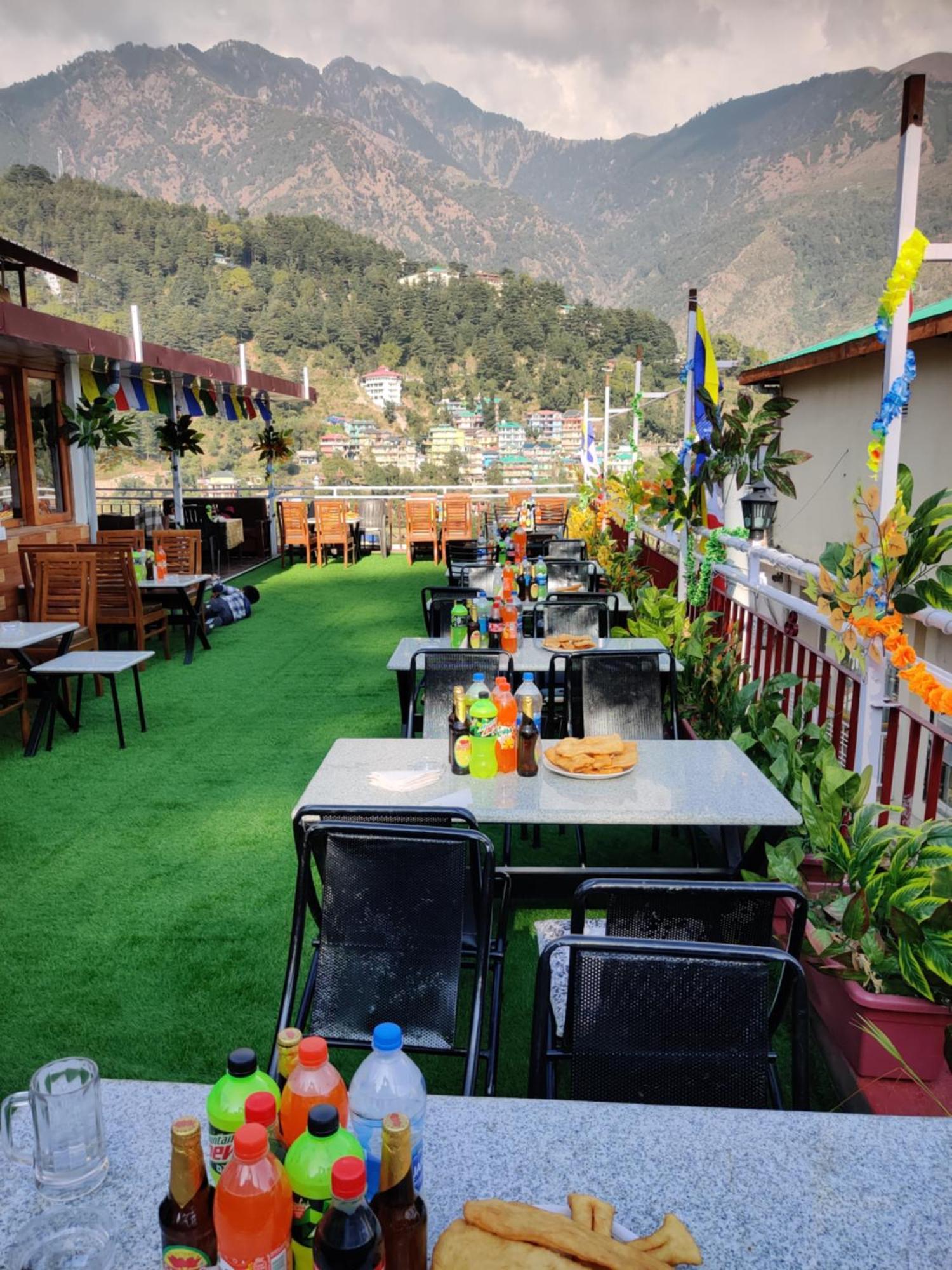 Hotel Akash - Luxury Hotel In Mcleodganj McLeod Ganj Ngoại thất bức ảnh