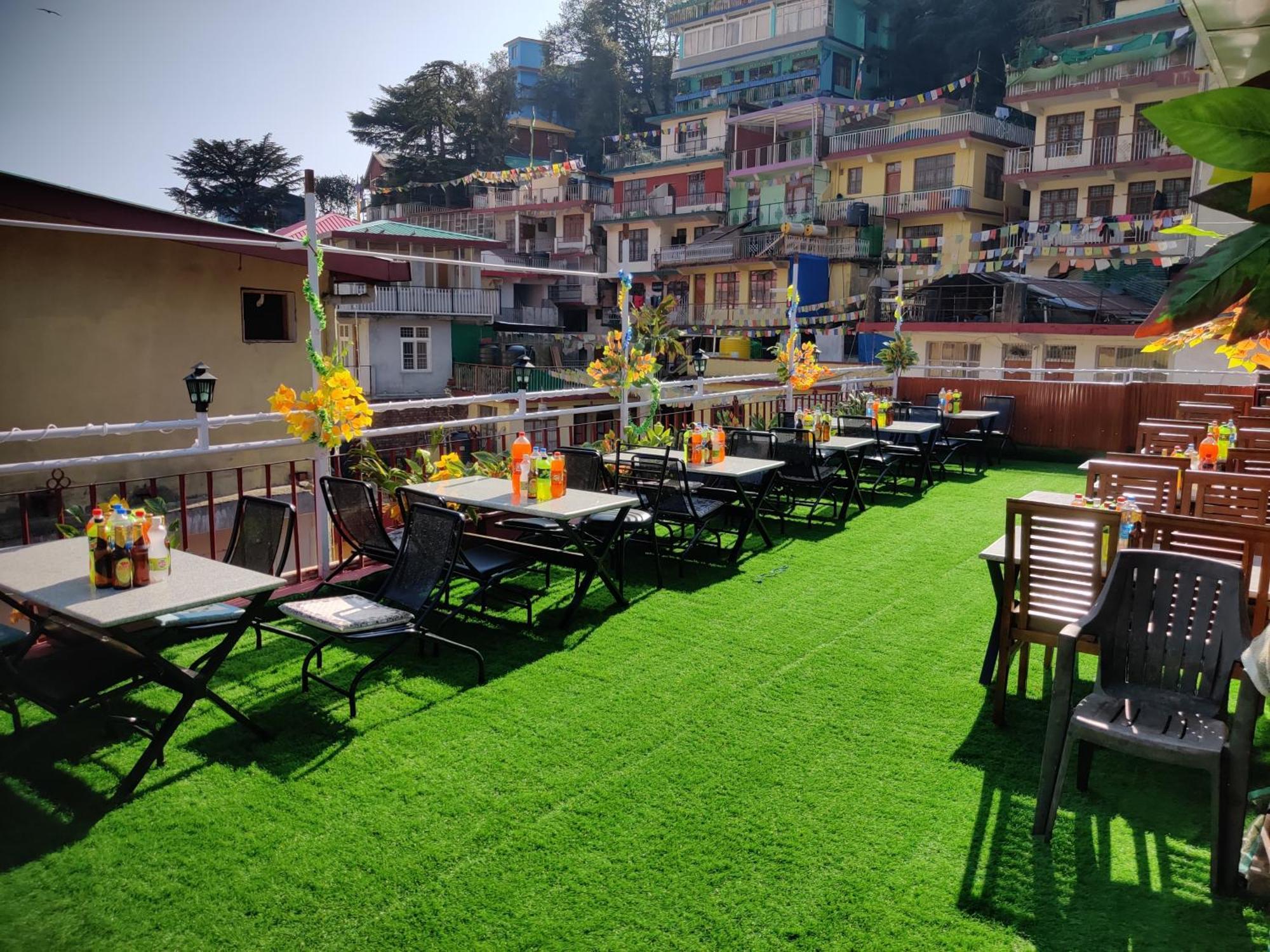 Hotel Akash - Luxury Hotel In Mcleodganj McLeod Ganj Ngoại thất bức ảnh